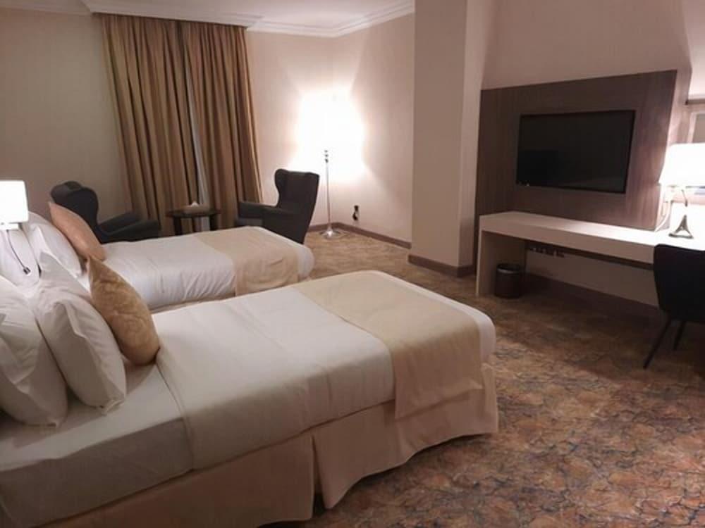 Hayat Al Riyadh Hotel Экстерьер фото